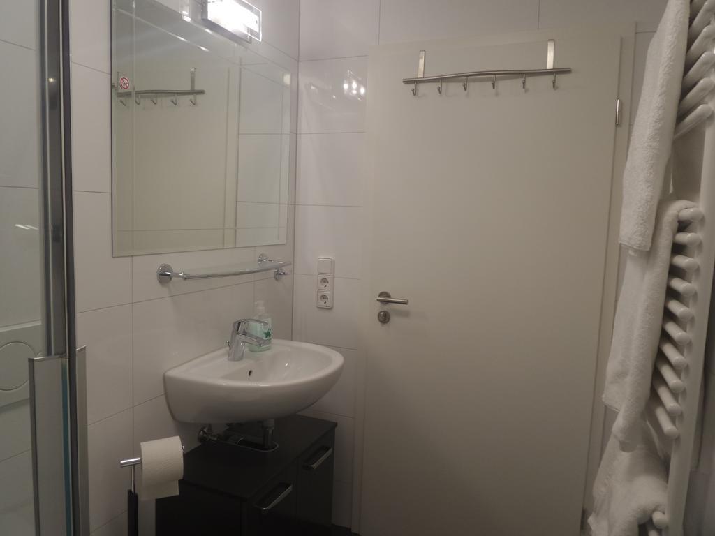 Apartment Rhein Main Hochheim am Main Habitación foto